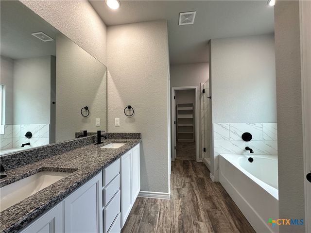 3102 Gryffindor Lane, Killeen, TX 76549
