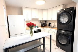 7830 NW 33rd St 308, Davie, FL 33024