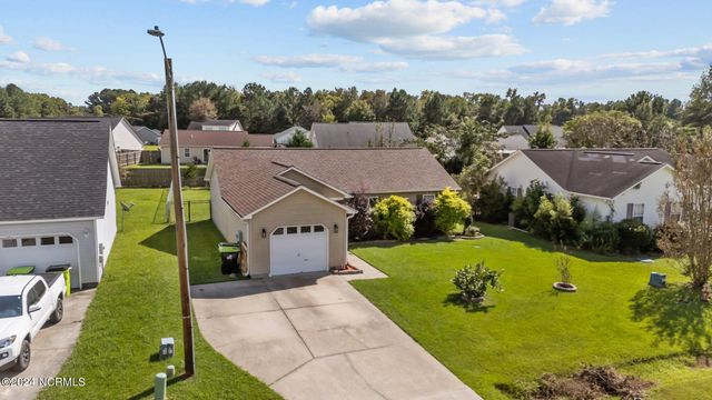 131 Oakley Drive, New Bern, NC 28560