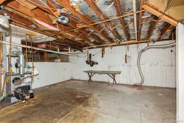23 S Summit Avenue, Patchogue, NY 11772