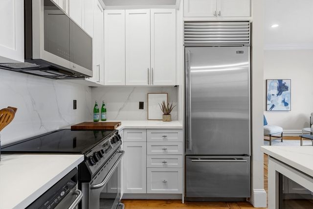 273 Commonwealth Ave 10, Boston, MA 02116