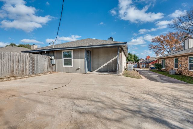 5304 Wild West Drive, Arlington, TX 76017