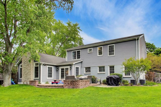 944 Western Avenue, Northbrook, IL 60062