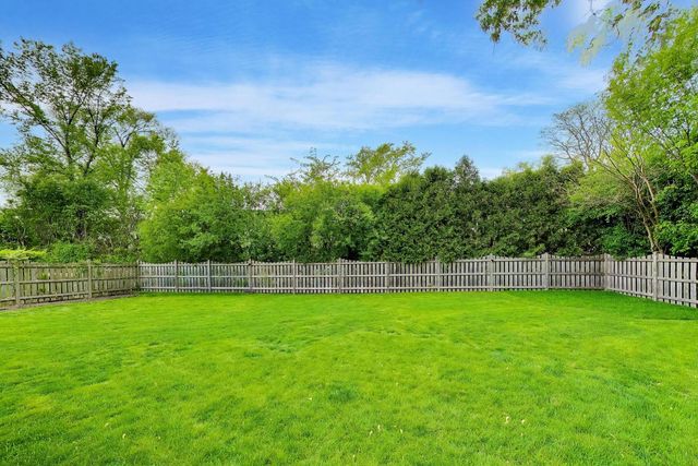 944 Western Avenue, Northbrook, IL 60062