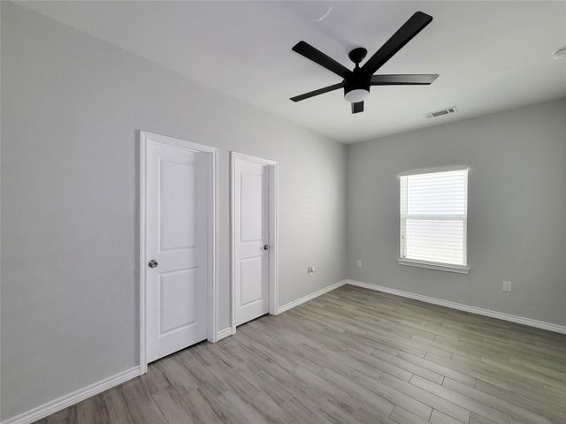 16684 E Ivanhoe, Montgomery, TX 77316