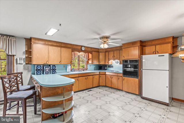 5258 GRAND VALLEY RD, Westminster, MD 21158