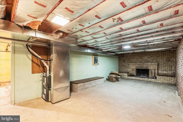 5258 GRAND VALLEY RD, Westminster, MD 21158