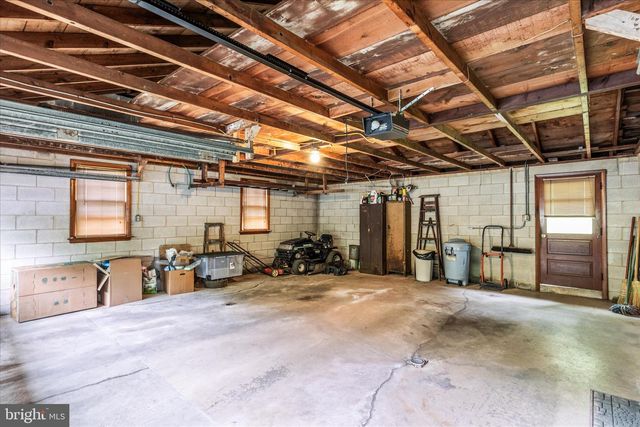 5258 GRAND VALLEY RD, Westminster, MD 21158