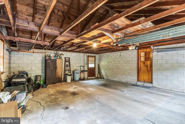 5258 GRAND VALLEY RD, Westminster, MD 21158