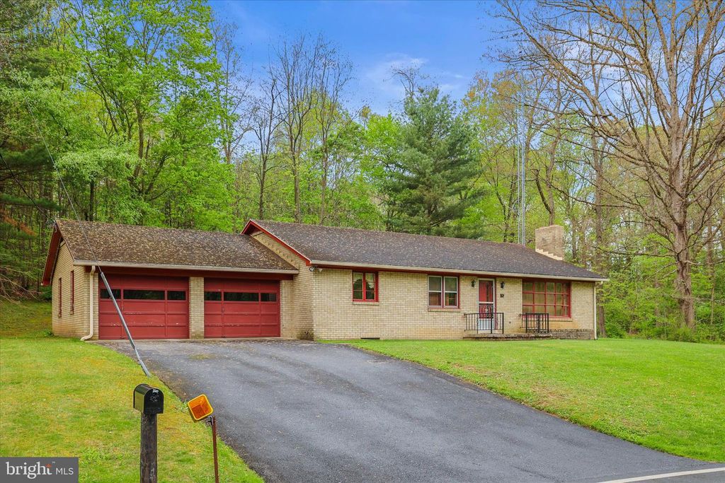 5258 GRAND VALLEY RD, Westminster, MD 21158