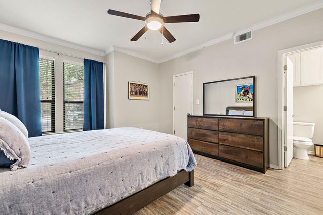 3839 Dry Creek DR 106, Austin, TX 78731