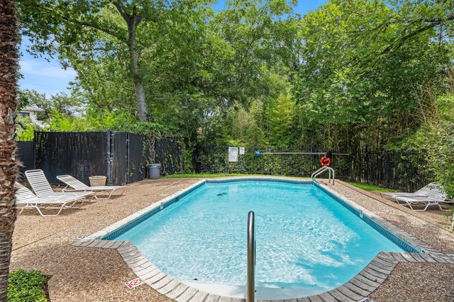 3839 Dry Creek DR 106, Austin, TX 78731