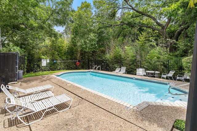 3839 Dry Creek DR 106, Austin, TX 78731