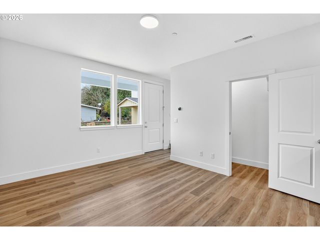 6220 Ne 43RD St, Vancouver, WA 98661