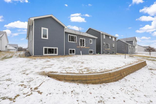 12715 Edison Street NE, Blaine, MN 55449