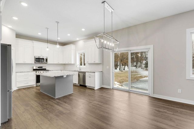 12715 Edison Street NE, Blaine, MN 55449