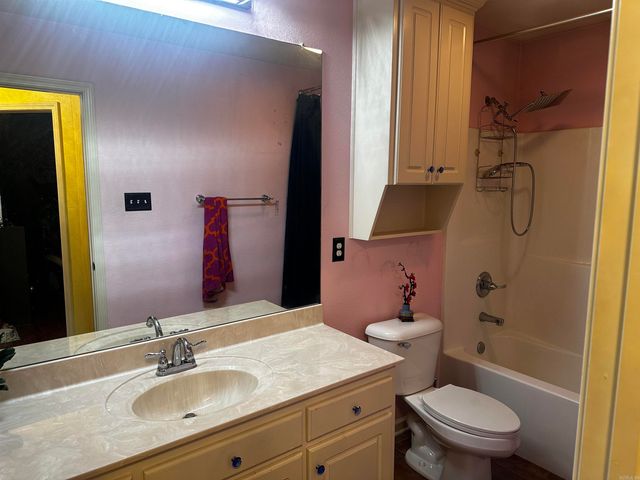 108 Spruce St, Jacksonville, AR 72076