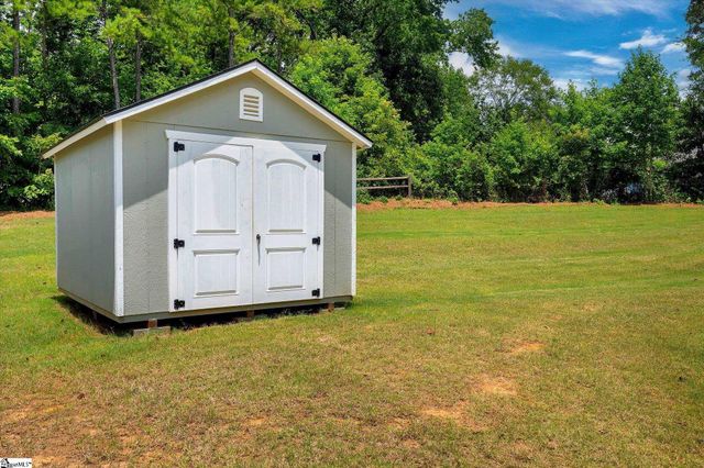 106 Karla Court, Fountain Inn, SC 29644