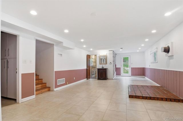 26277 S End Road, Kittredge, CO 80457