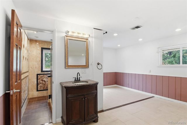 26277 S End Road, Kittredge, CO 80457