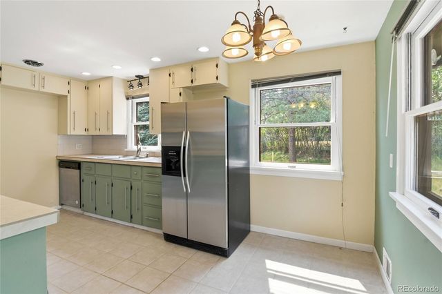 26277 S End Road, Kittredge, CO 80457
