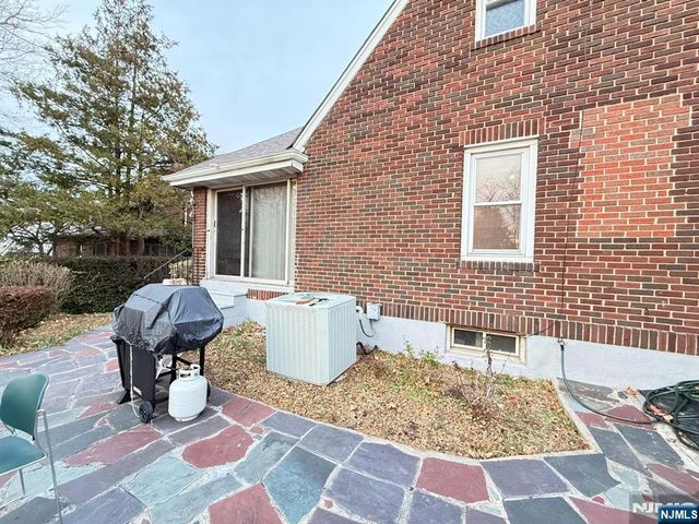 272 Frances Street 2, Teaneck, NJ 07666