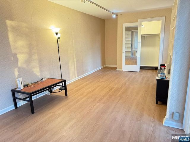 272 Frances Street 2, Teaneck, NJ 07666