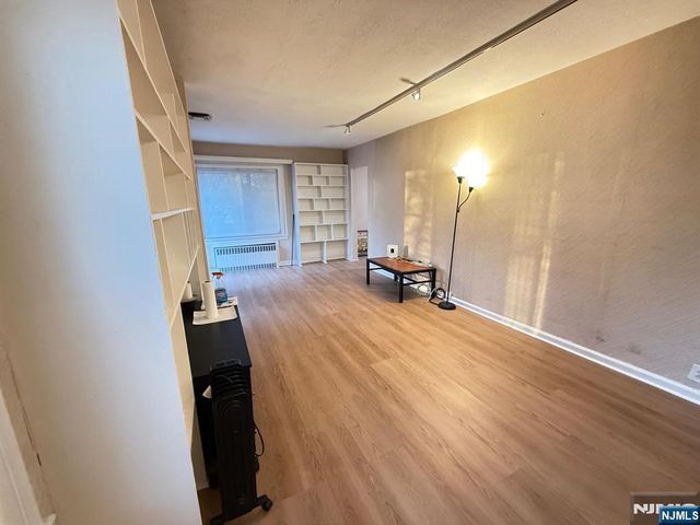 272 Frances Street 2, Teaneck, NJ 07666