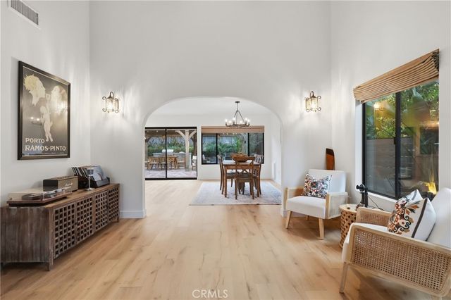 22616 Town Crier, Calabasas, CA 91302