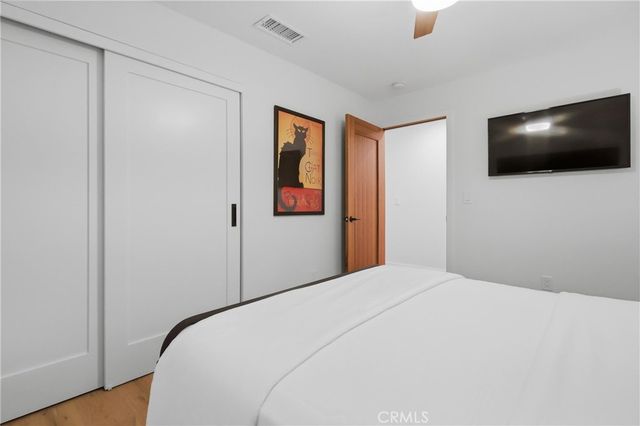 22616 Town Crier, Calabasas, CA 91302