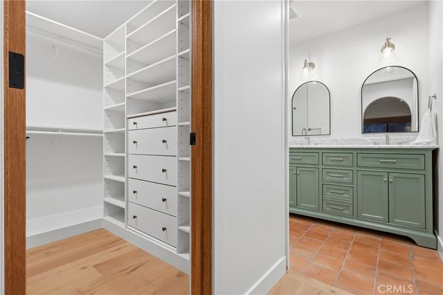 22616 Town Crier, Calabasas, CA 91302