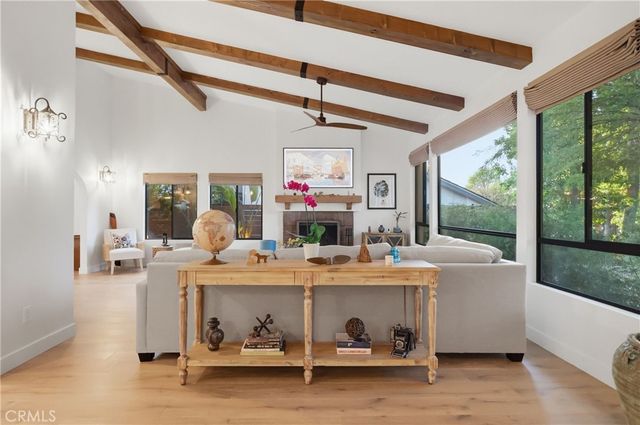 22616 Town Crier, Calabasas, CA 91302