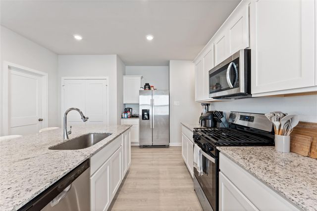 16215 Globetrotter Court, Porter, TX 77365