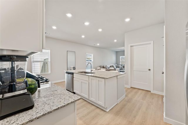 16215 Globetrotter Court, Porter, TX 77365