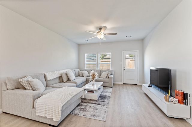 16215 Globetrotter Court, Porter, TX 77365