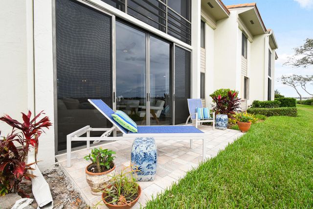 2570 NW Seagrass Drive 3a, Palm City, FL 34990