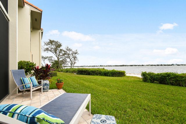2570 NW Seagrass Drive 3a, Palm City, FL 34990