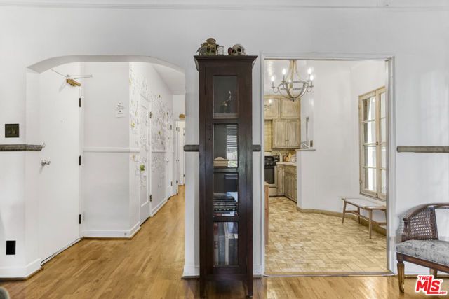 7063 Lanewood Avenue, Los Angeles, CA 90028