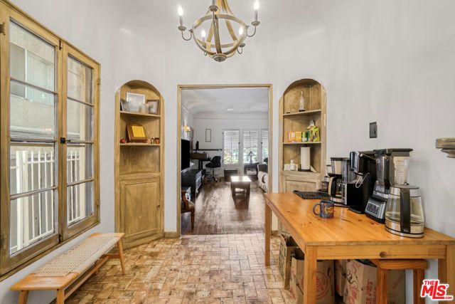 7063 Lanewood Avenue, Los Angeles, CA 90028