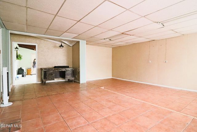 236 S AWBREY Street, El Paso, TX 79905