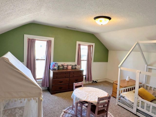 310 N Wacouta Avenue, Prairie Du Chien, WI 53821