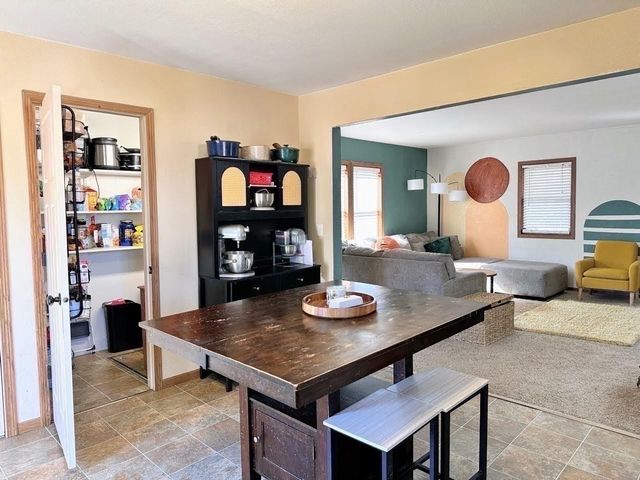 310 N Wacouta Avenue, Prairie Du Chien, WI 53821