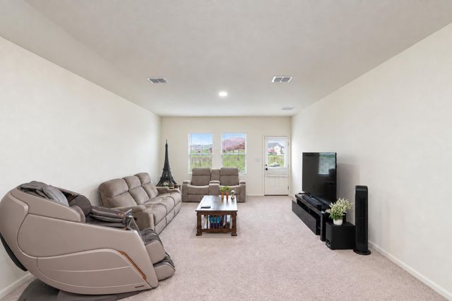 236 Waterbuck LOOP, Hutto, TX 78634