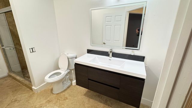 8252 NW 44th Street, Coral Springs, FL 33065