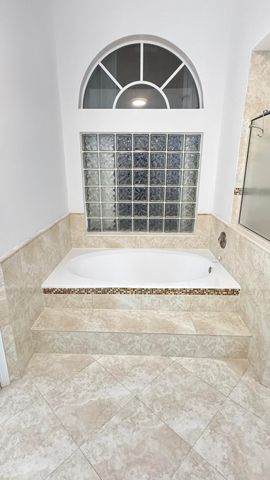 8252 NW 44th Street, Coral Springs, FL 33065