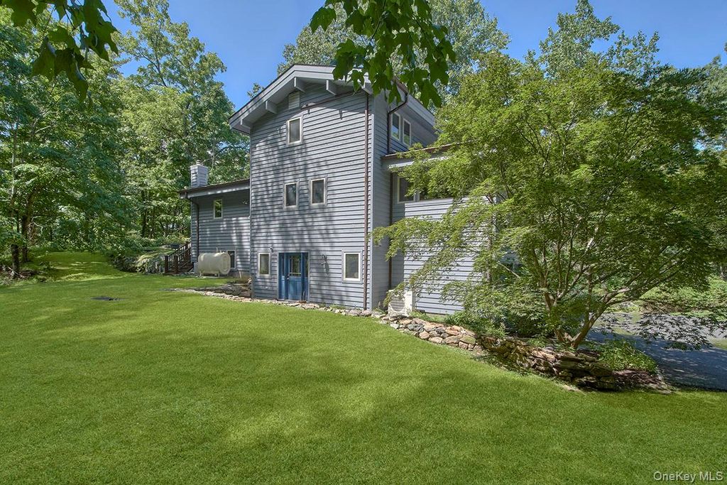 3 Little Lake Ridge, Ossining, NY 10562 — photo 2