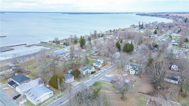 215 William Street, Cape Vincent, NY 13618