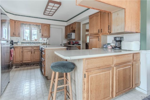 215 William Street, Cape Vincent, NY 13618