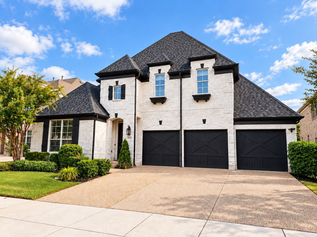 900 Southern Hills Way, Aubrey, TX 76227 — exterior