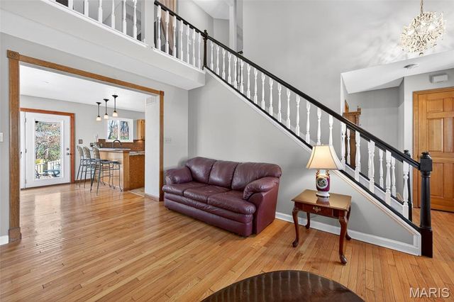 2 Walnut Creek Court, St Charles, MO 63304